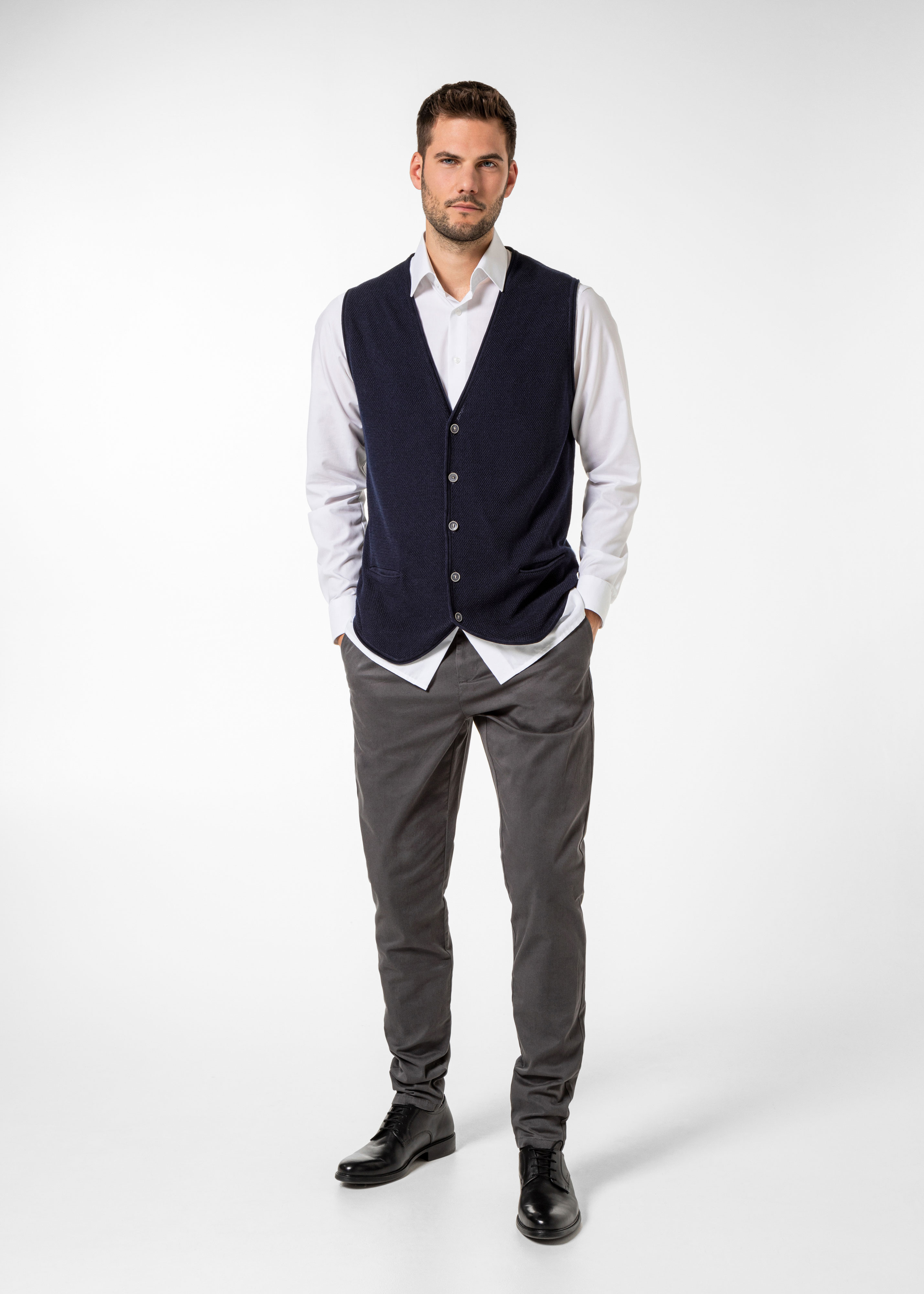 2202-241-THILO-Navy-Model-2